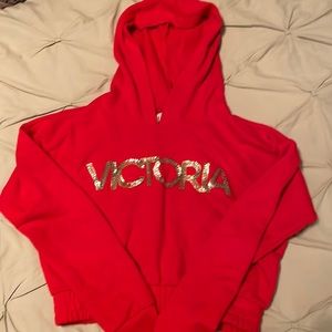 Victoria Sport Cropped Hoodie